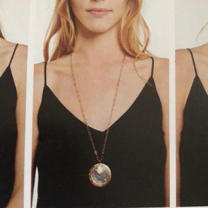 Stella & Dot Amala Pendant Necklace